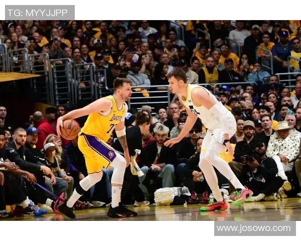 湖人11战9胜,詹姆斯首秀11分12助破纪录!这4个小细节更让人开心