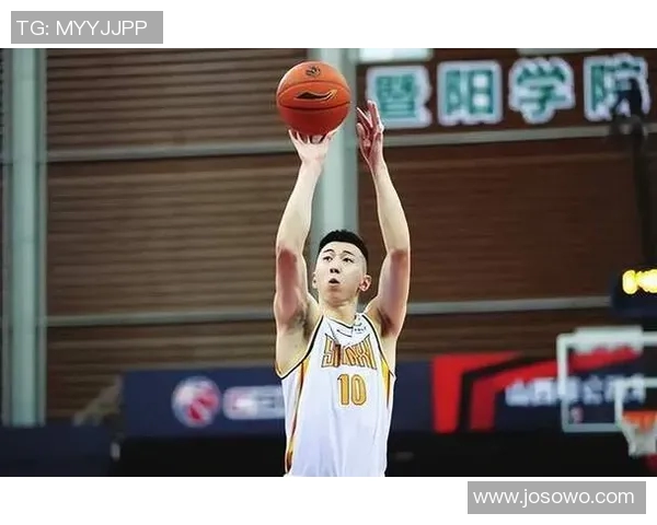 正式确定!CBA争议外援回归,加盟山西男篮,还能助力冲击总冠军吗?